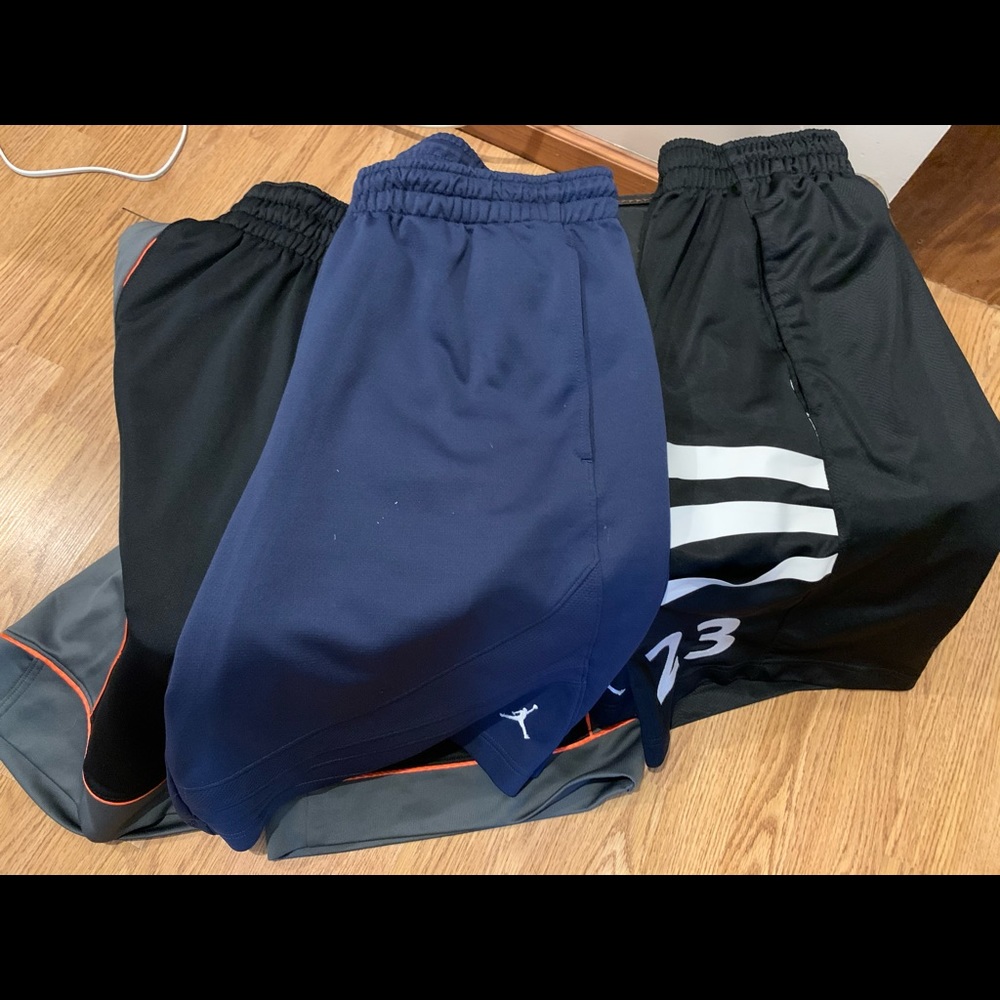 Lot of 3 Men’s NIKE Shorts
